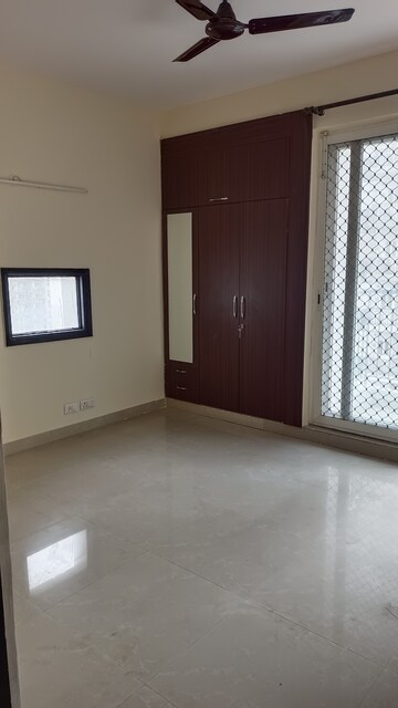 Room in 3 BHK Apartment at Aditya Celebrity Homes, Sector 76 – for Rent