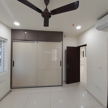 Room in 3 BHK Apartment at Aparna Sarovar Zicon, Nallagandla – for Rent