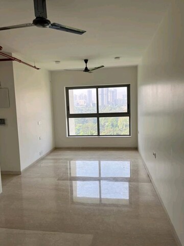 2 BHK Apartment For Rent in Kalpataru Paramount, Kapur Bawdi