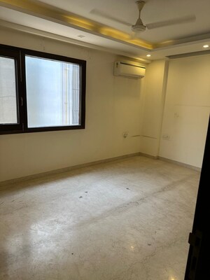 Room in 3 BHK Apartment at Gulmohar Park – for Sale