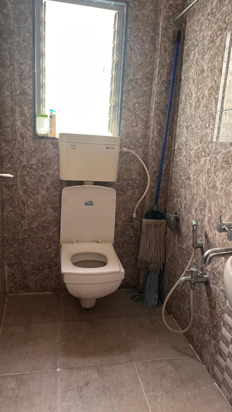 Bathroom, chandan nagar 1 RK 300 Sq.Ft. Independent House In Chandan Nagar Pune 9493825