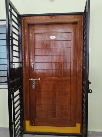 Furnished Amenities in 2 BHK Apartment at Sri Nilayam Manikonda, Manikonda – for Rent