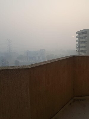 2 BHK Apartment For Sale in Pyramid Pride, Sector 76