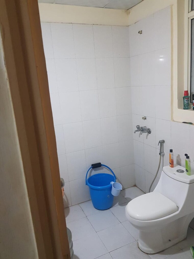 Bathroom, pyramid-pride 2 Bedroom 680 Sq.Ft. Apartment In Sector 76 Gurgaon 9493914