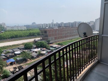 Balcony in 3 BHK Apartment at Pir Machalla – for Rent