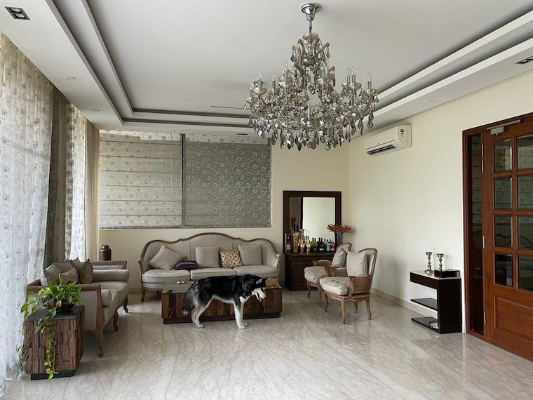 Gym, vipul-tatvam-villas 5 Bedroom 500 Sq.Yd. Villa In Sector 48 Gurgaon 9494086