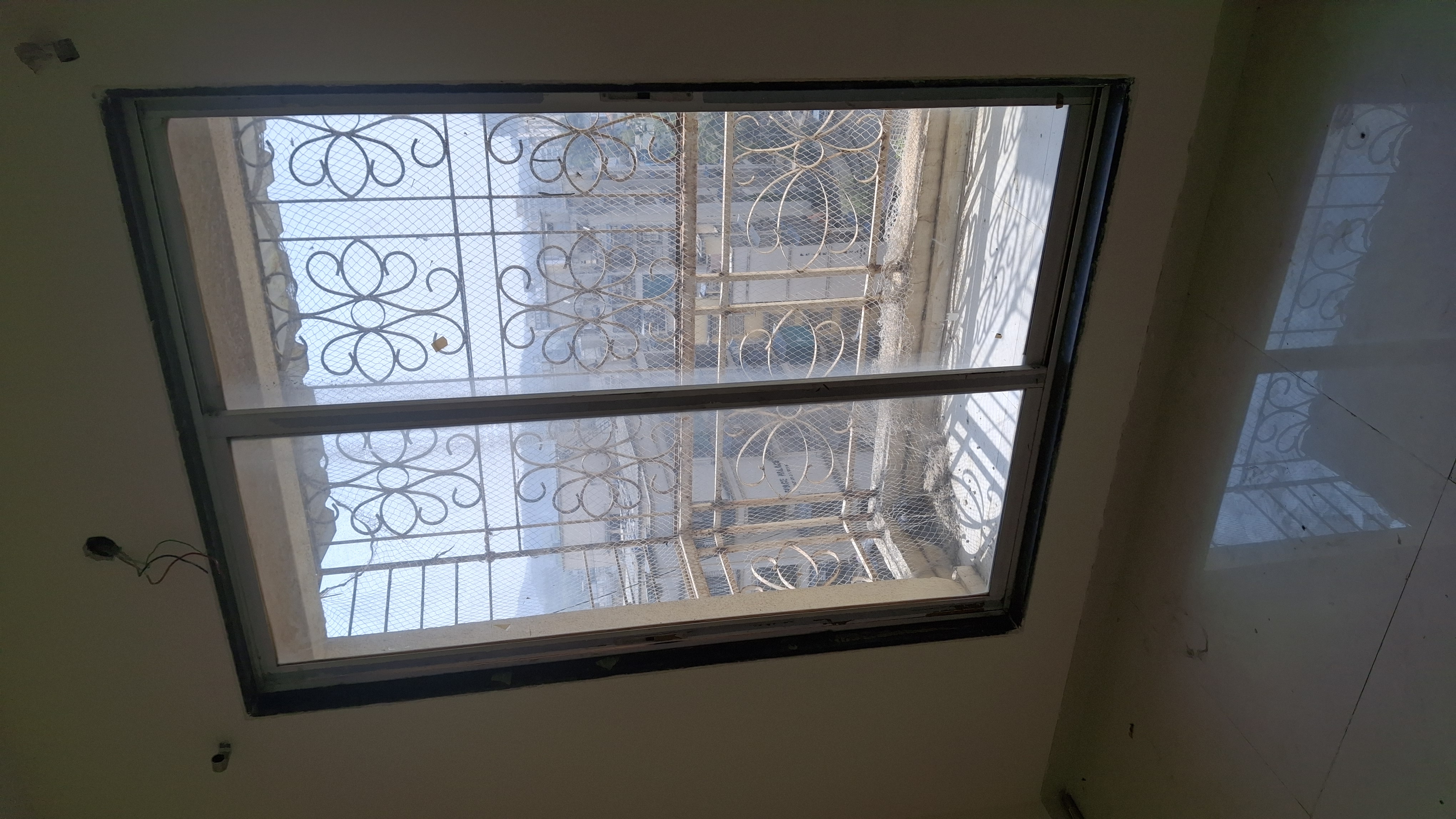 2 BHK + Servant Room Apartment For Rent in Shreeji Aradhan