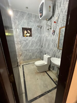 Bathroom in 2 BHK Builder Floor at Sector 45 – for Rent
