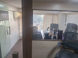 Office Space For Rent in Om Heera Panna Mall, Andheri West