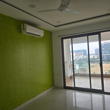 Room in 3 BHK Apartment at Northstar Homes District 1, Gachibowli – for Rent