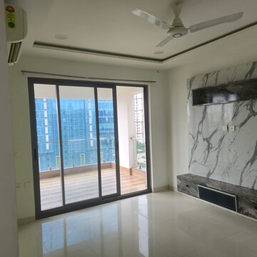 Room in 3 BHK Apartment at Northstar Homes District 1, Gachibowli – for Rent