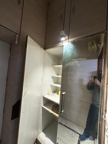 Bathroom in 1 BHK Builder Floor at Sector 46 – for Rent