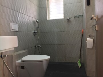 Bathroom in 3 BHK Apartment at Sindhi Society, Chembur – for Rent