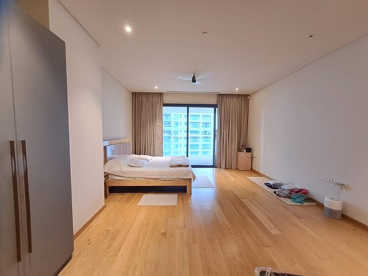 Bedroom, embassy-lake-terrace 4 Bedroom 5098 Sq.Ft. Apartment In Hebbal Bangalore 9494268