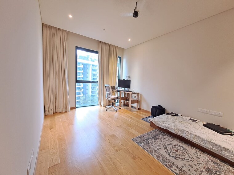 Room, embassy-lake-terrace 4 Bedroom 5098 Sq.Ft. Apartment In Hebbal Bangalore 9494268