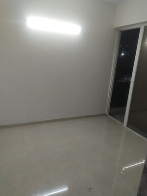 Room in 2 BHK Apartment at Signature The Millennia 2, Sector 37d – for Rent