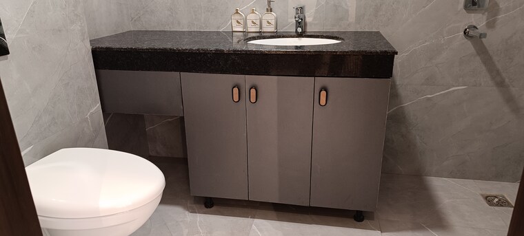 Attached Bathroom, rishita-mulberry-heights 2 Bedroom 1051 Sq.Ft. Apartment In Sushant Golf City Lucknow 9494302