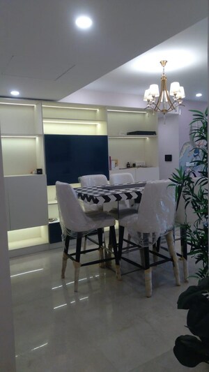 Team Area in 4 BHK Apartment at Lodha The Park, Worli – for Rent