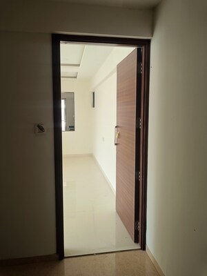 Building Lobby in 2 BHK Apartment at Jayesh Shiv Parvati CHS, Kandivali West – for Sale