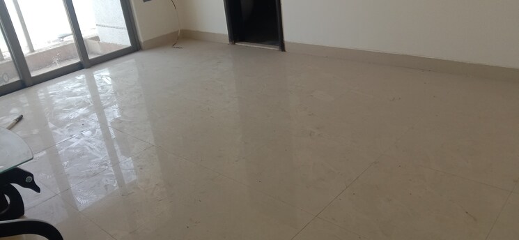 Room, satellite-tower 3 Bedroom 1750 Sq.Ft. Apartment In Goregaon East Mumbai 9494358