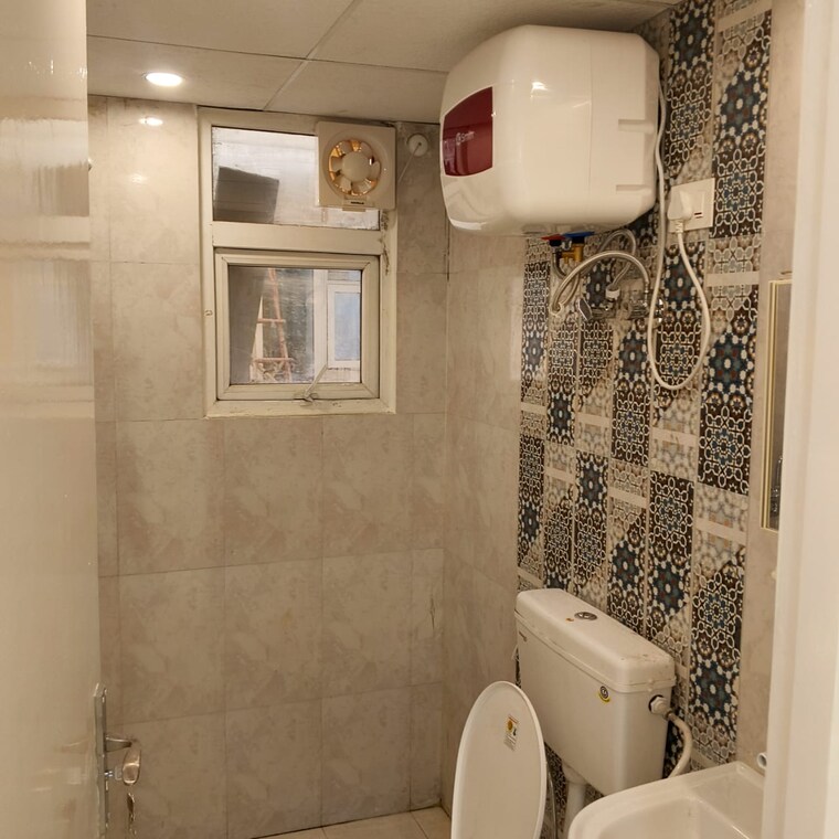 Bathroom, signature-the-millennia-3 2 Bedroom 1000 Sq.Ft. Apartment In Sector 37d Gurgaon 9494413