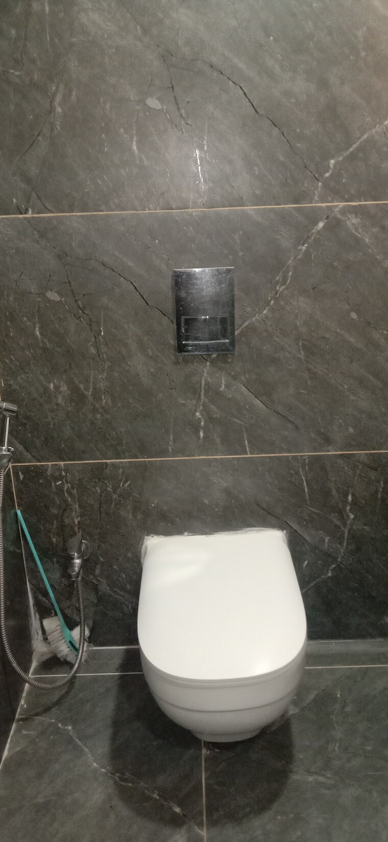 undefined, satellite-tower 3 Bedroom 1700 Sq.Ft. Apartment In Goregaon East Mumbai 9494393