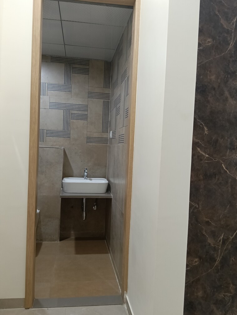 Bathroom, engineers-eh-sky-tower 3 Bedroom 1105 Sq.Ft. Apartment In Bavdhan Pune 9494421