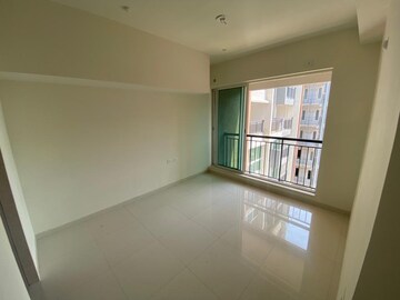 2 BHK Apartment For Rent in L & T Seawoods Residences Phase 1 Part A, Seawoods