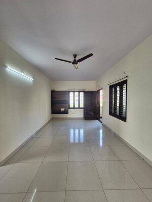 Room in 1 BHK Apartment at Agarwal Exotica, Vasai East – for Rent