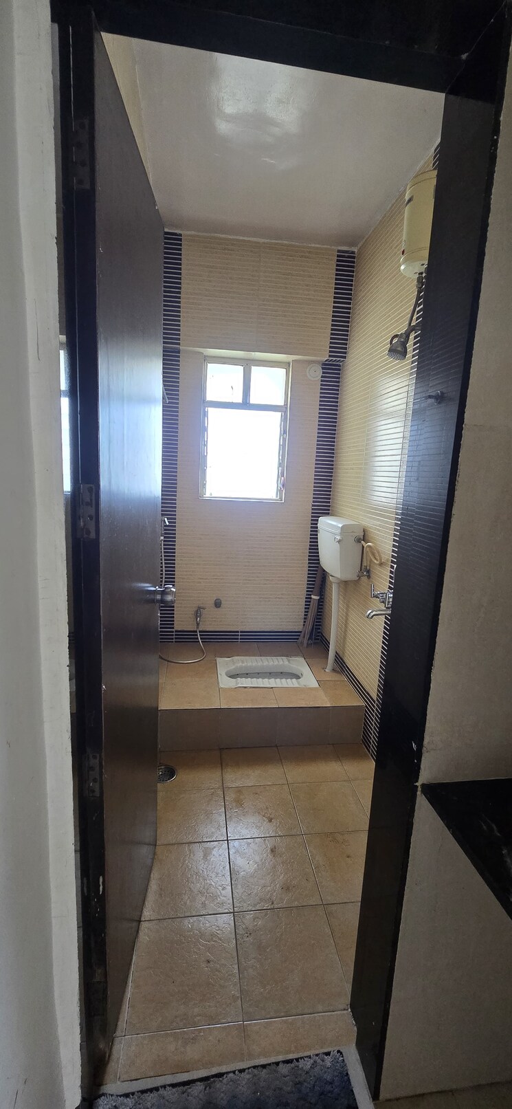 Bathroom, gini-bellissimo 2 Bedroom 850 Sq.Ft. Apartment In Dhanori Pune 9494416