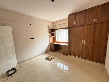 Room in 2 BHK Apartment at Madhuban Township, Vasai East – for Rent