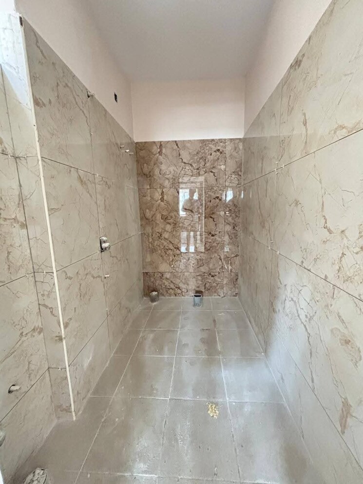 Bathroom, madhuban-township 2 Bedroom 760 Sq.Ft. Apartment In Vasai East Palghar 9494451