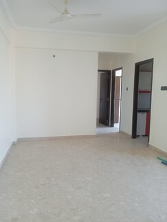 2 BHK Apartment For Sale in Satellite Royale