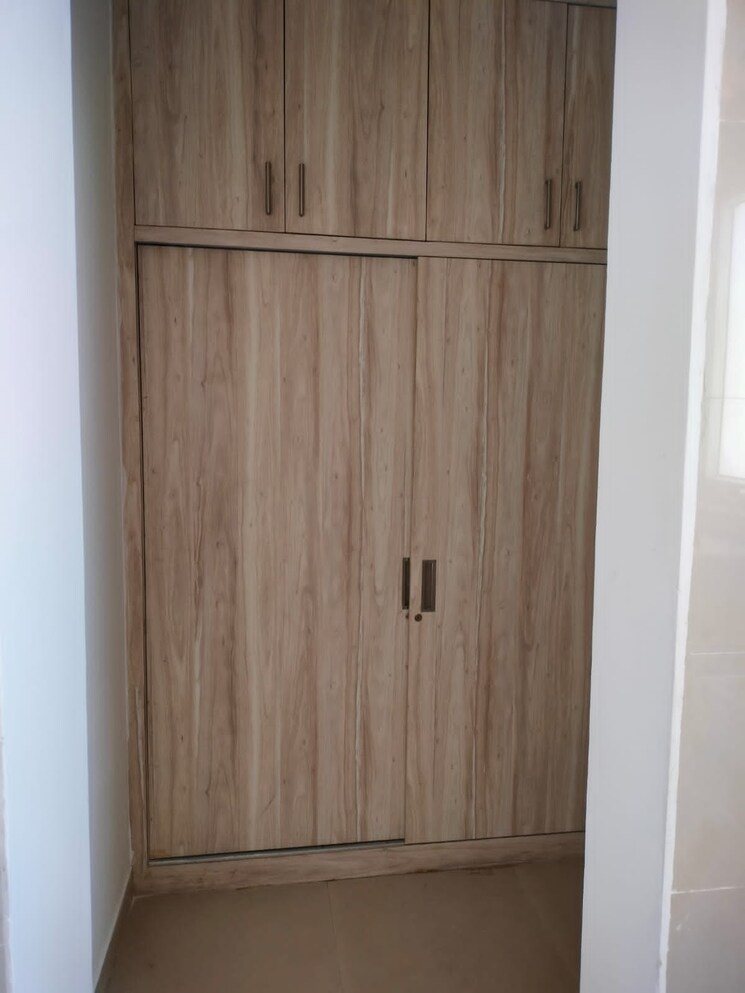 undefined, pioneer-park-phase-1 3 Bedroom 3000 Sq.Ft. Apartment In Sector 61 Gurgaon 9494445