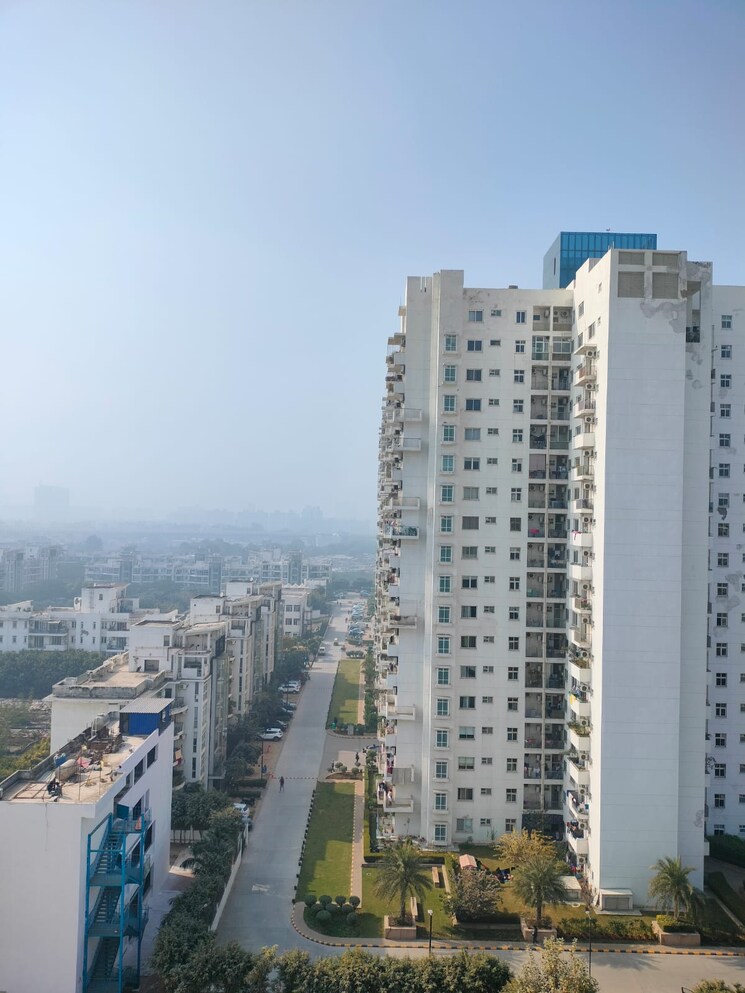 Exterior View, pioneer-park-phase-1 3 Bedroom 3000 Sq.Ft. Apartment In Sector 61 Gurgaon 9494445