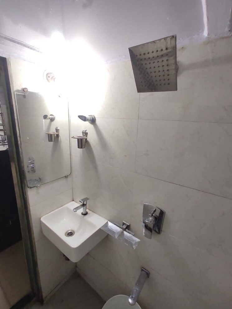 Bathroom, sigrun-splendor 1 Bedroom 815 Sq.Ft. Apartment In Vasai East Palghar 9494489