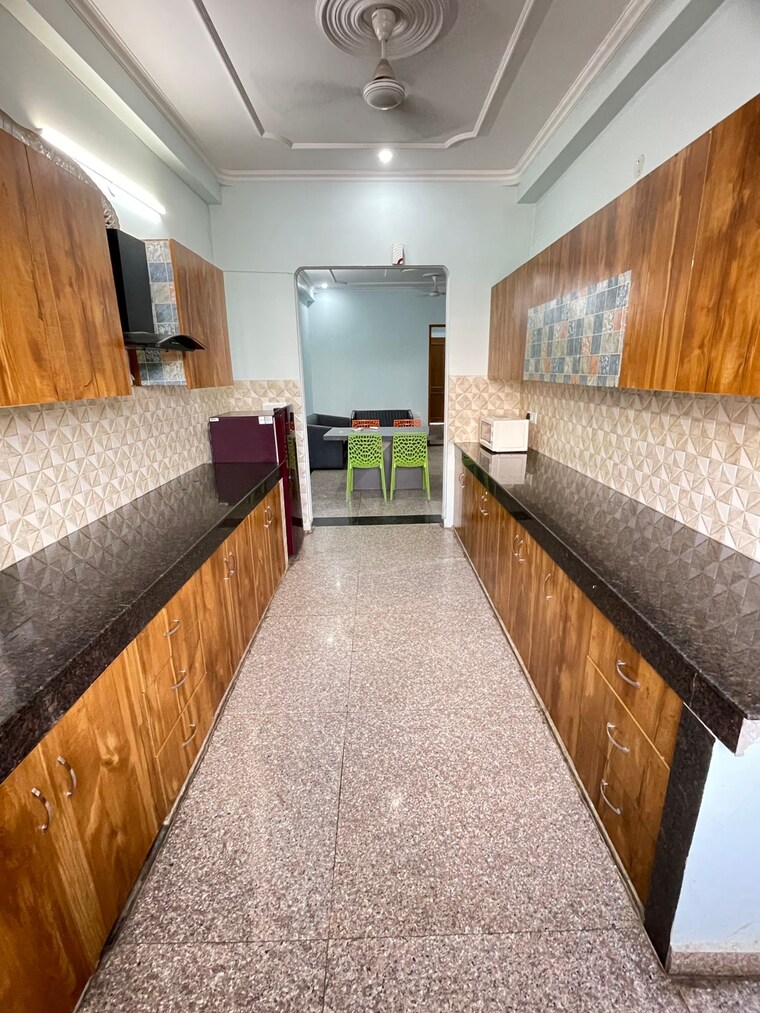 Kitchen, sector 42 3 Bedroom 1800 Sq.Ft. Builder Floor In Sector 42 Gurgaon 9494506