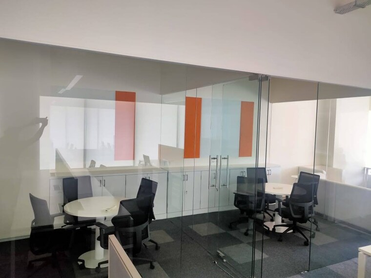 Team Area, gm-amore-edge Commercial Office Space 2460 Sq.Ft. In Khar West Mumbai 9494534