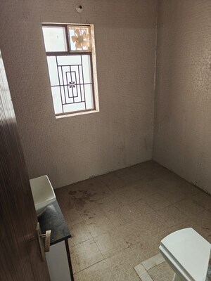 Bathroom in 3 BHK Independent House at Sector 40 – for Rent