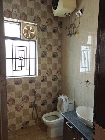 Bathroom in 3 BHK Independent House at Sector 40 – for Rent
