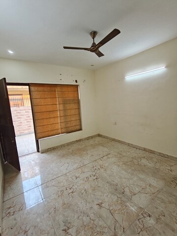 3 BHK Independent House For Rent in Sector 40
