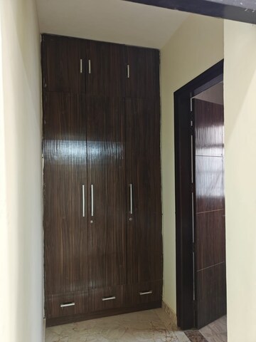 Furnished Amenities in 3 BHK Independent House at Sector 40 – for Rent