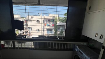  2.5 BHK Apartment at Anand Park Society, Guru Nanak Nagar – for Sale