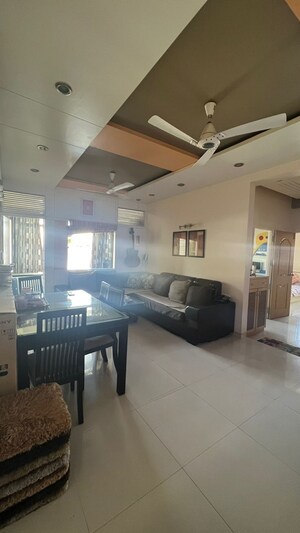Living Room in 2.5 BHK Apartment at Anand Park Society, Guru Nanak Nagar – for Sale