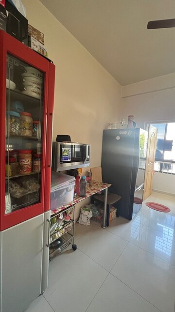  2.5 BHK Apartment at Anand Park Society, Guru Nanak Nagar – for Sale