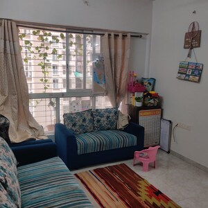 1 BHK Apartment For Rent in Lodha Amara Tower 32 And 33, Sandoz Baug