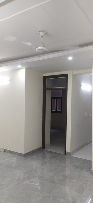 Furnished Amenities in 2 BHK Builder Floor at Khirki Extension – for Rent