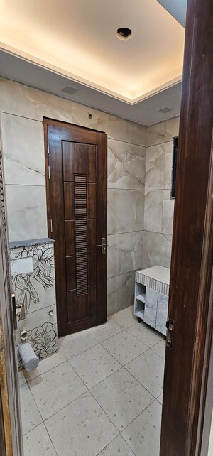 Furnished Amenities in 4 BHK Builder Floor at Sector 89 – for Sale