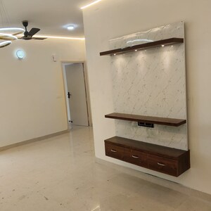 Room in 2 BHK Apartment at Signature The Millennia 3, Sector 37d – for Rent