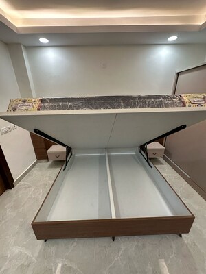 Furnished Amenities in 1 RK Apartment at Dlf City Phase 3 – for Rent